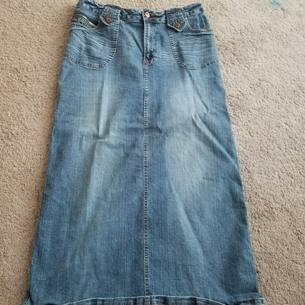 Skirt